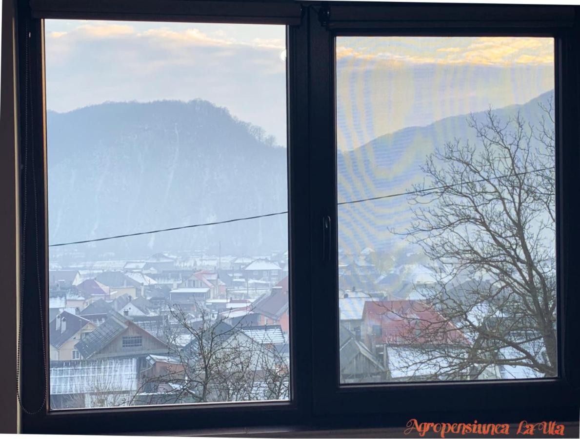 Agropensiunea La Uta Rebrisoara Exterior foto